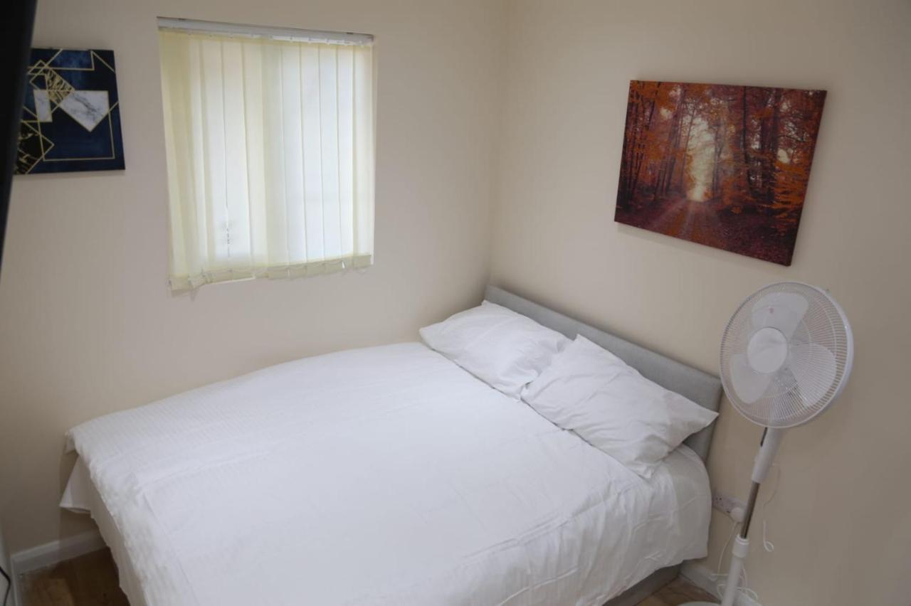 A A Guest Rooms Thamesmead Erith Dış mekan fotoğraf